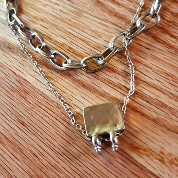 Anthropology Layered Necklace, gold tones 16 - 18 inch - Picture 5 of 5